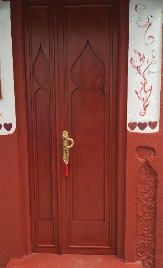 Hathor ,Casa Marroqui Con Dos Terrazas En La Medina Antigua , Ideal Parejas!! Wifi!! 아실라 외부 사진